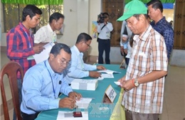 Cử tri Campuchia tích cực tham gia bỏ phiếu